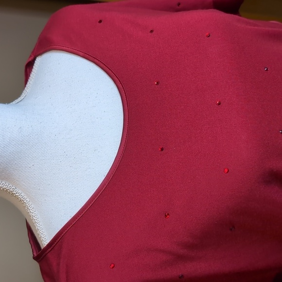 Daisy Fuentes HOLIDAY RED Rhinestone Party Blouse Top SZ L - Picture 2 of 11